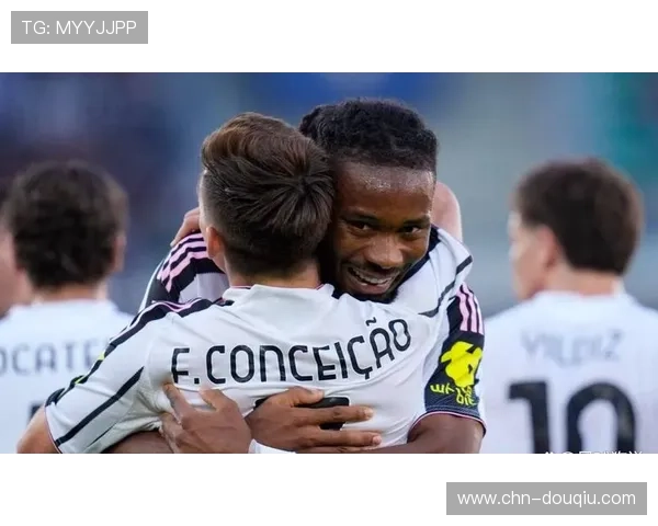 尤文图斯门将神勇发挥多次化解危机力拒姆巴佩近射助球队守住胜果